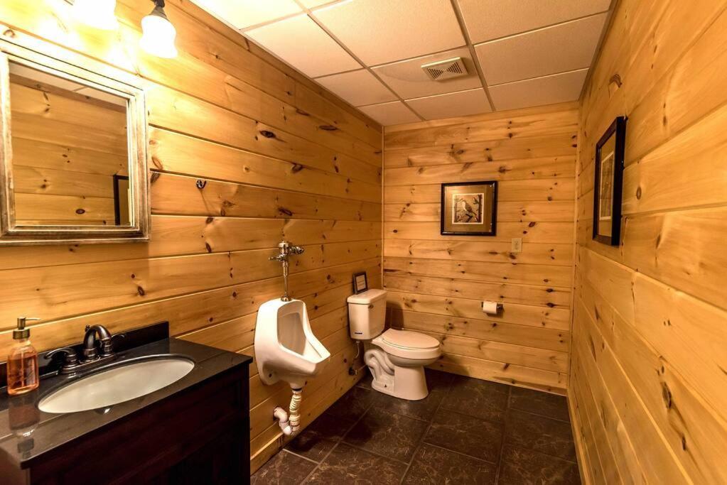 Private Creekside Cabin+Hot Tub,Pool Table, & Pets Ellijay Exteriér fotografie
