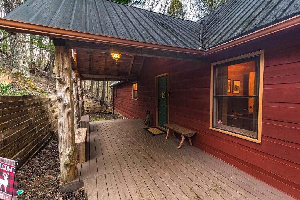 Private Creekside Cabin+Hot Tub,Pool Table, & Pets Ellijay Exteriér fotografie